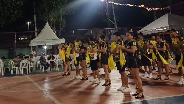 Explosão Cultural no Planalto: Os Pistoleiros na Roça encantam na Comunidade Cristo Luz dos Povos